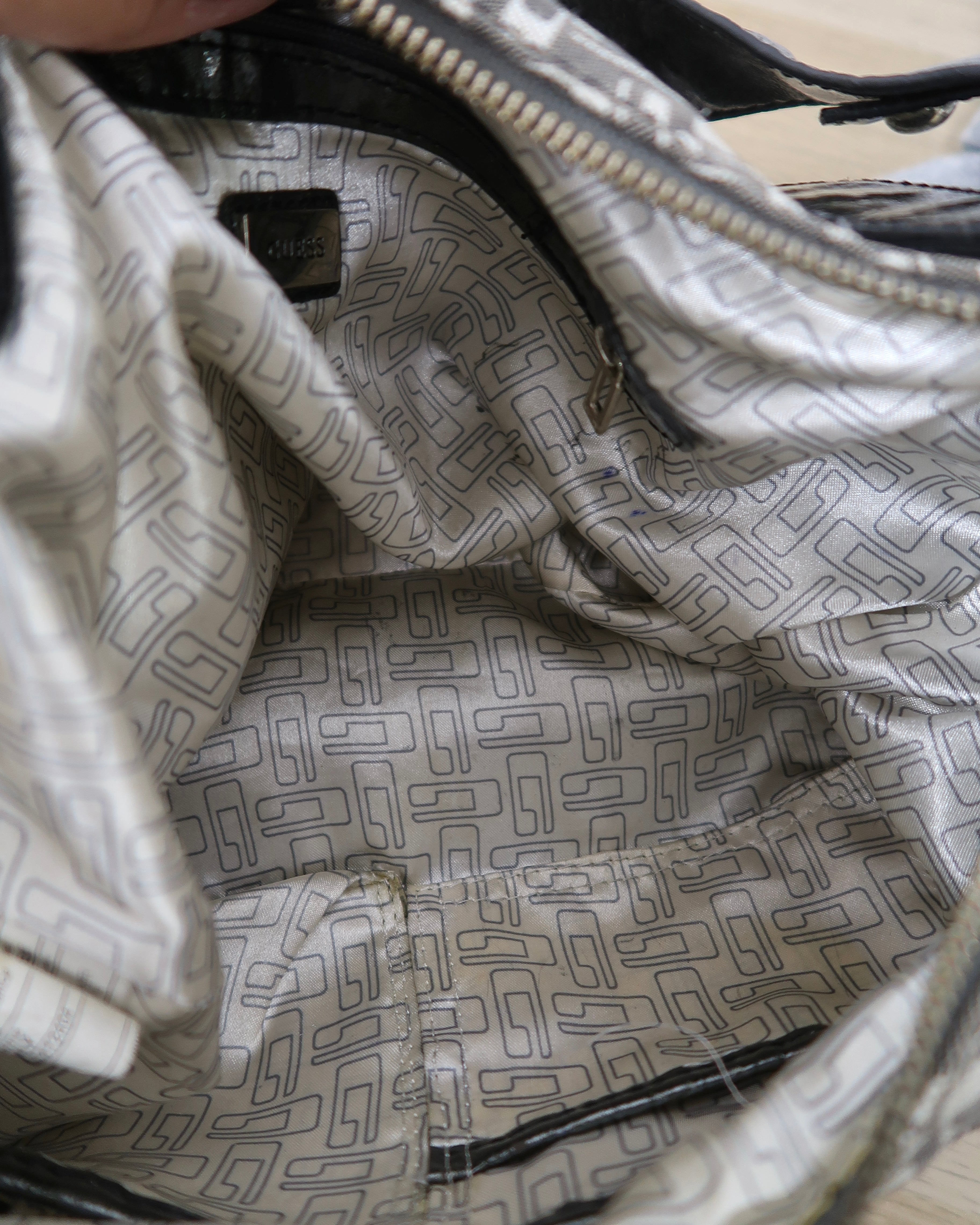 Y2K Guess hobo shoulder bag