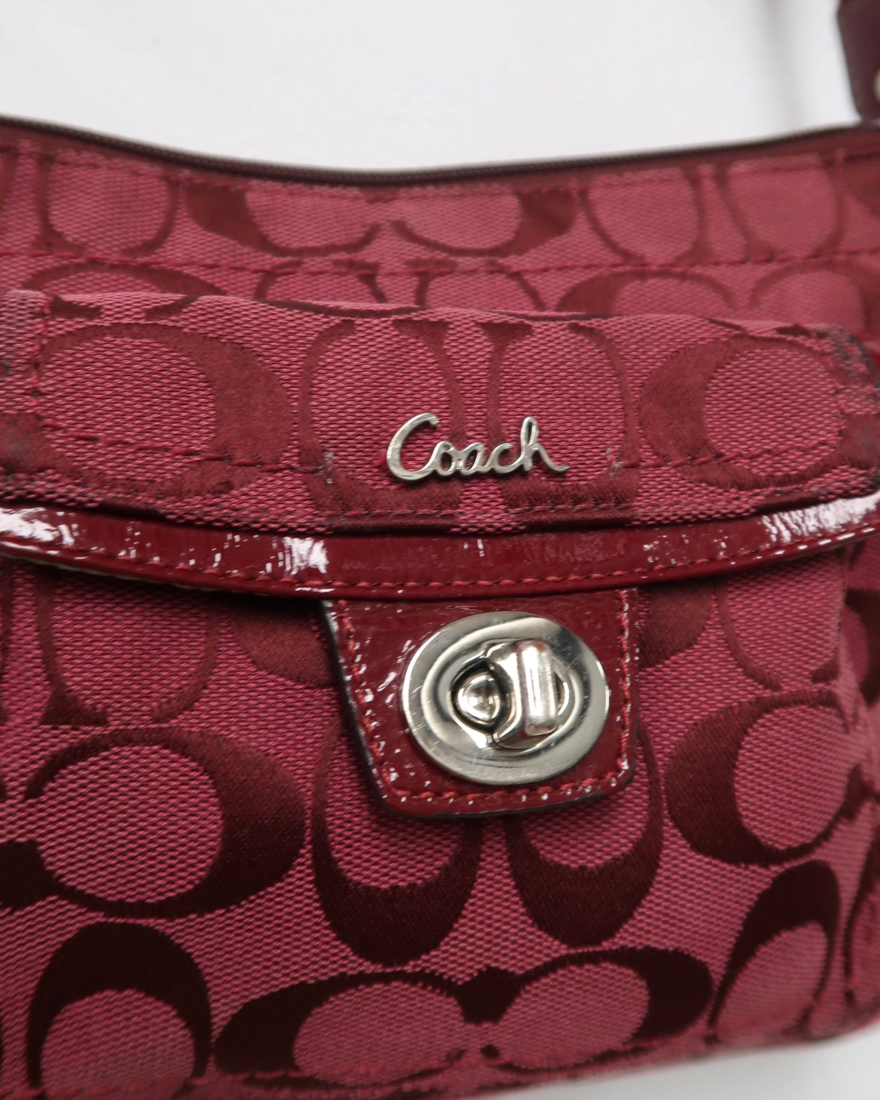 Coach Signature Pocket Swingpack
