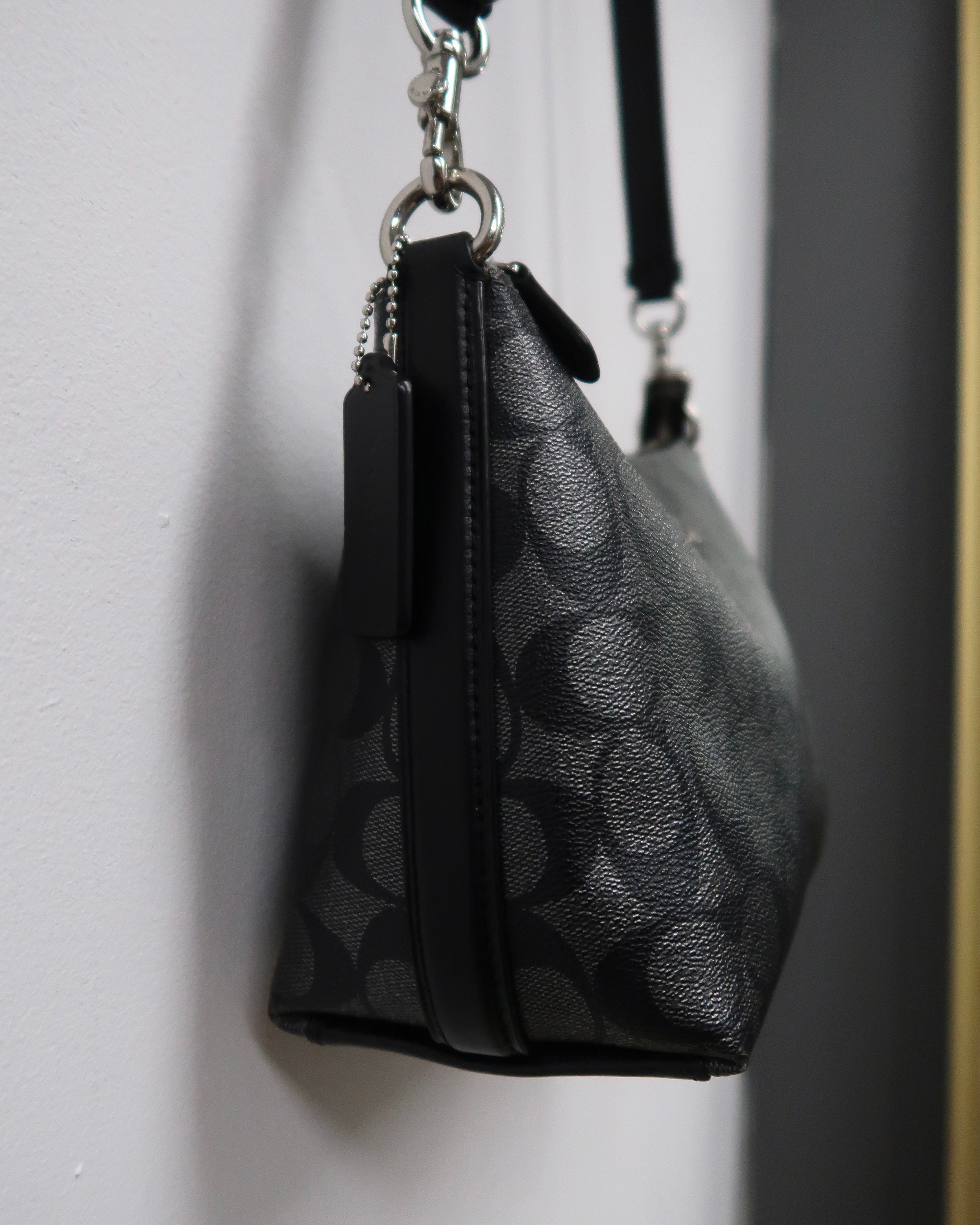 Coach Lewis shoulder bag