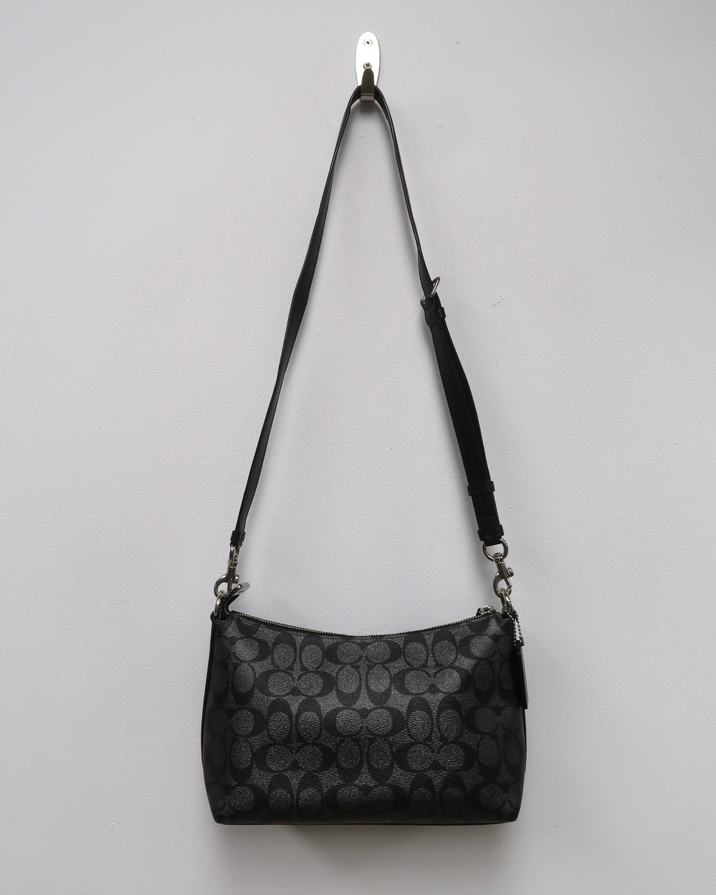 Coach Lewis shoulder bag