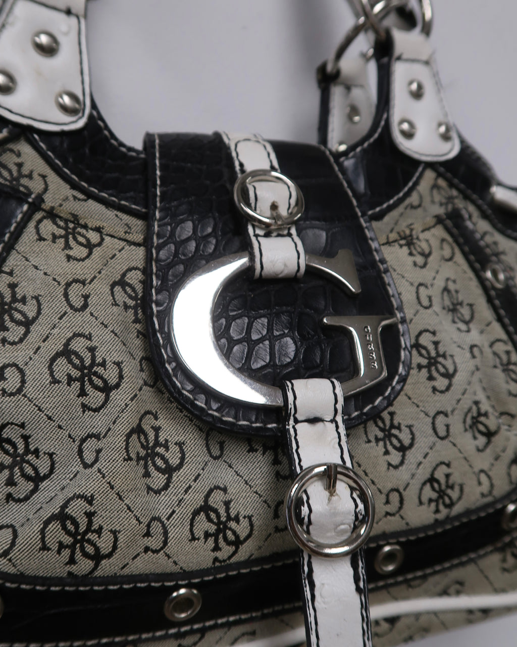 Guess Y2K shoulder bag