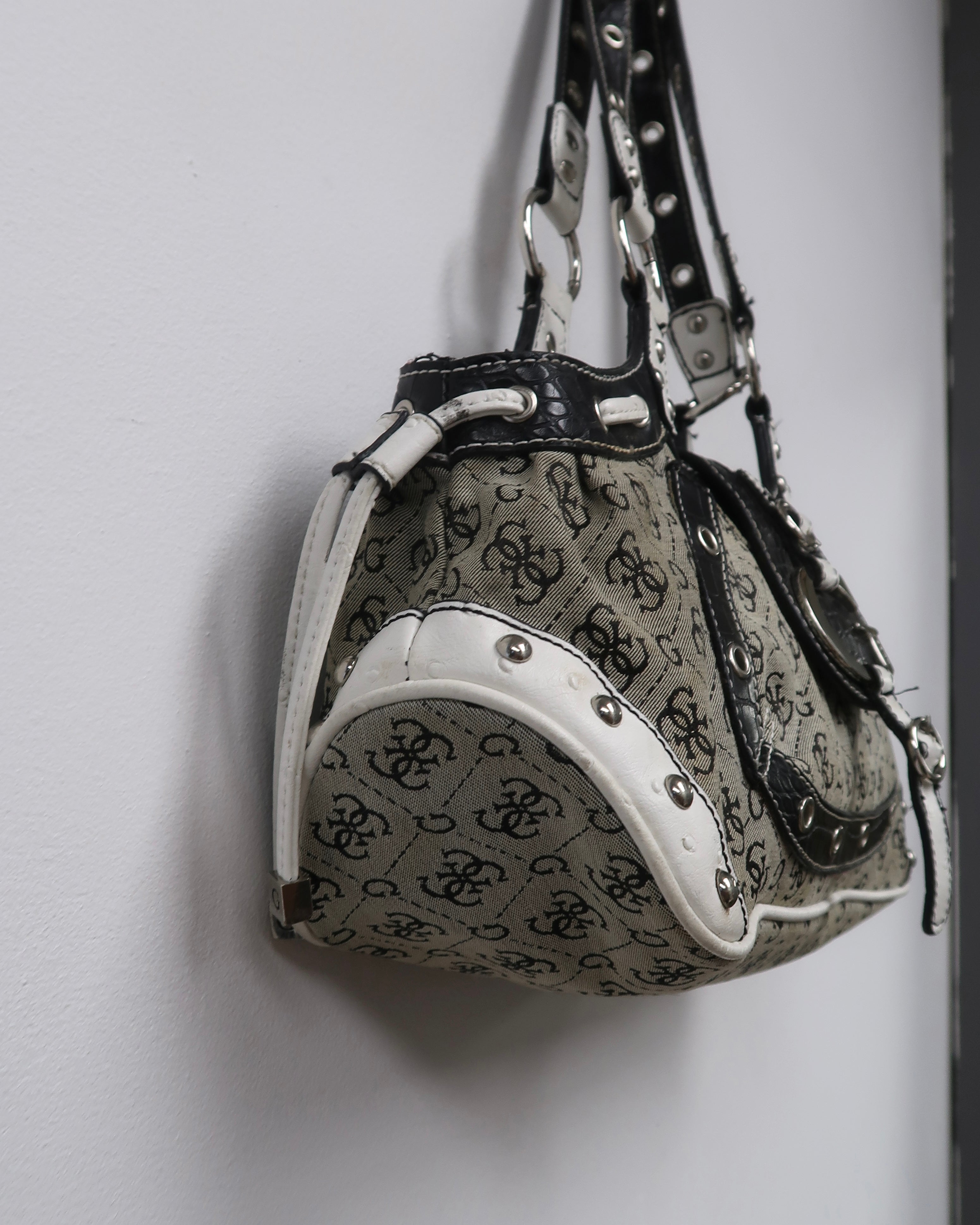Guess Y2K shoulder bag