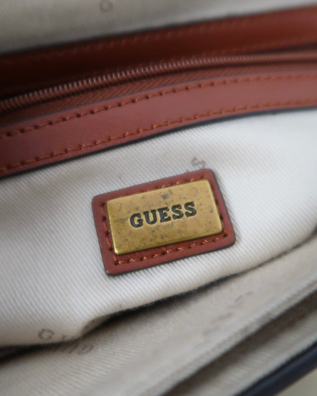 Guess Y2K shoulder bag