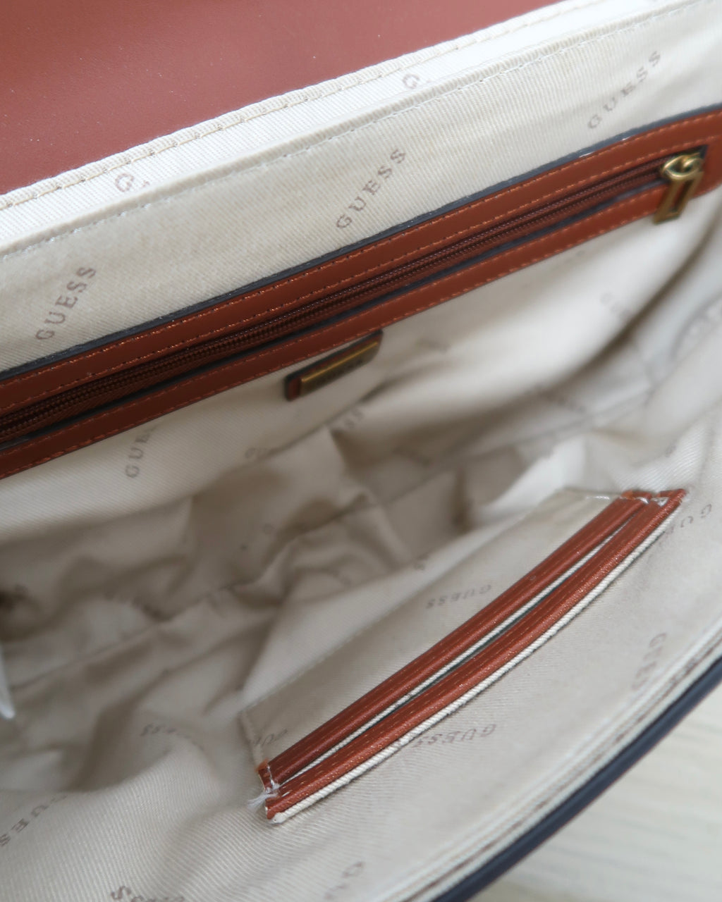 Guess Y2K shoulder bag