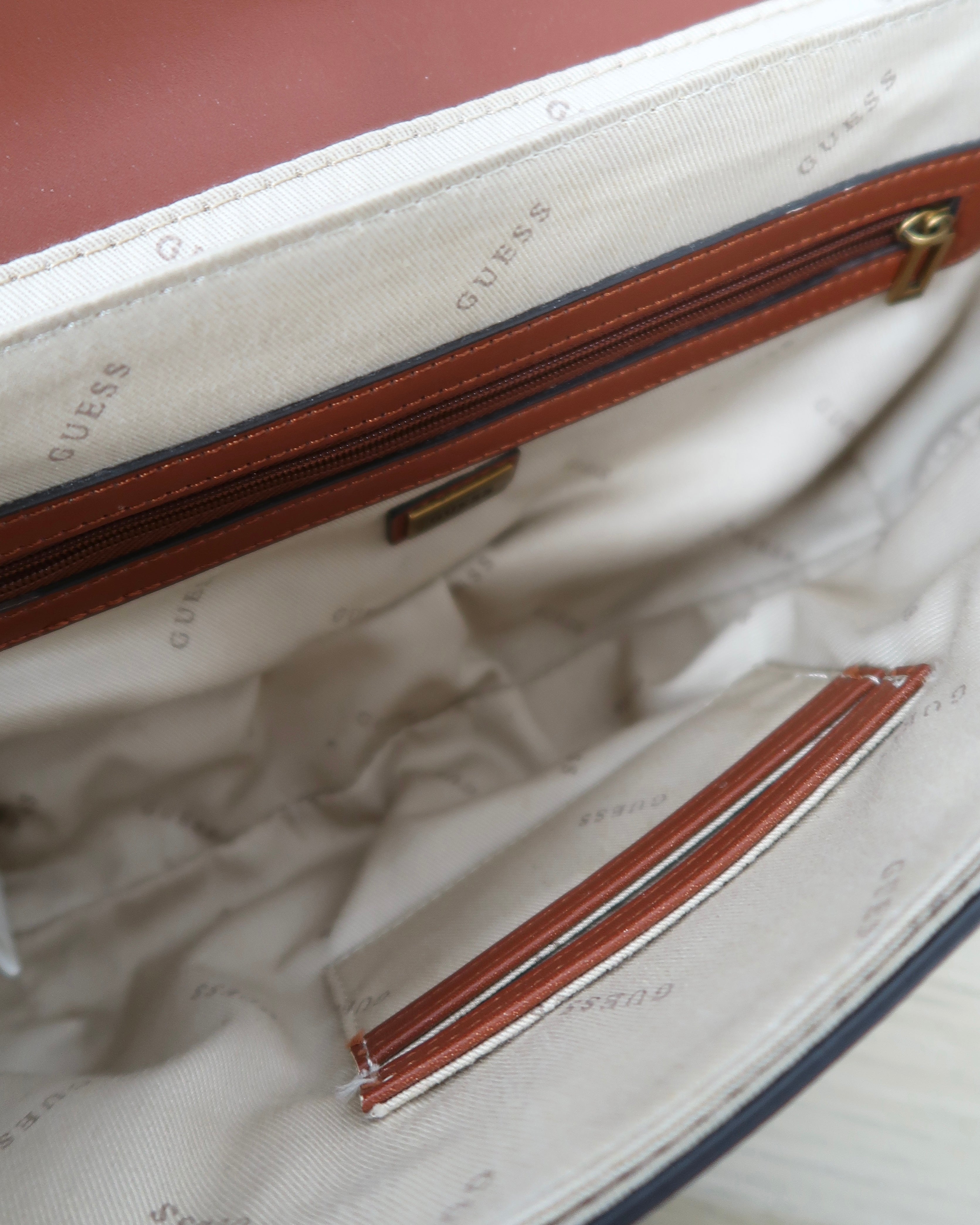 Guess Y2K shoulder bag