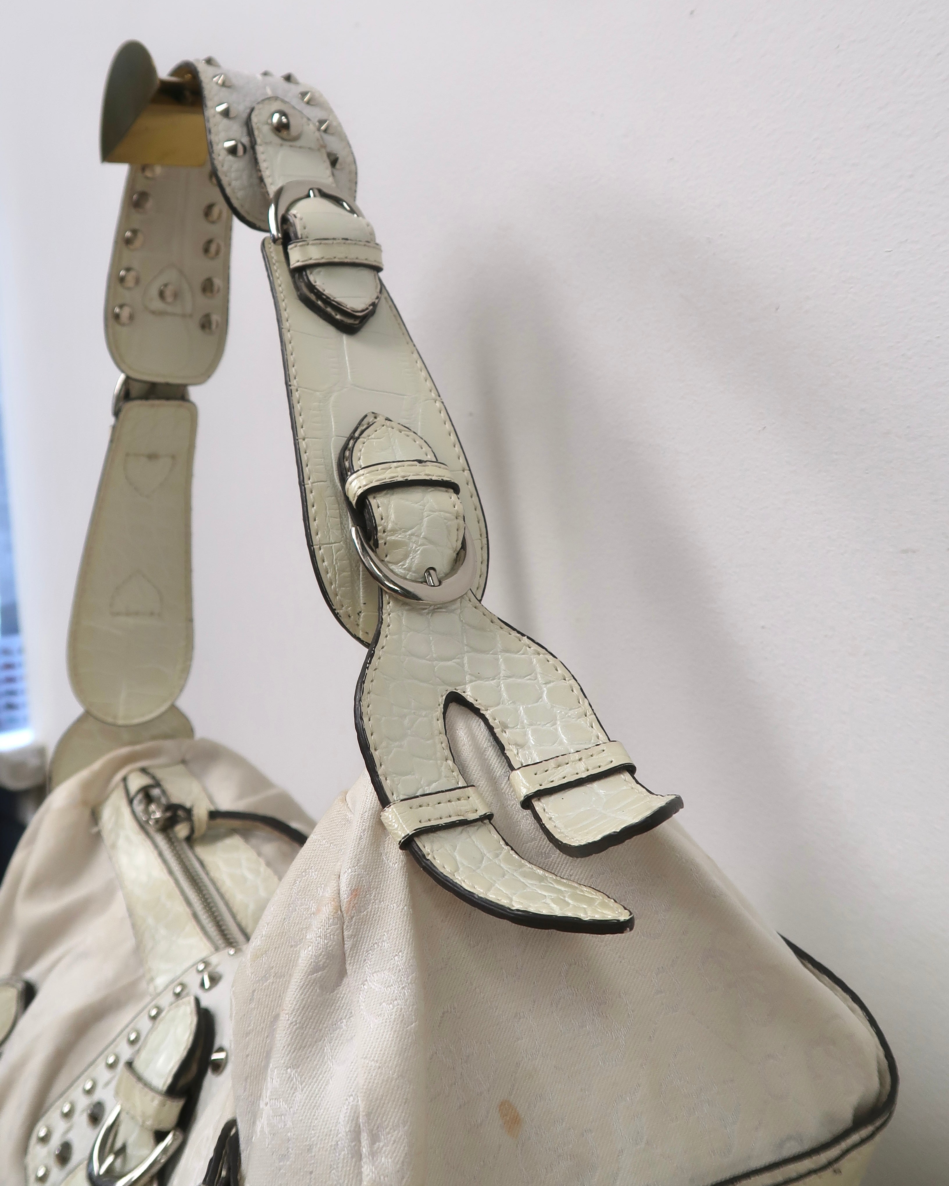 Guess Y2K shoulder bag