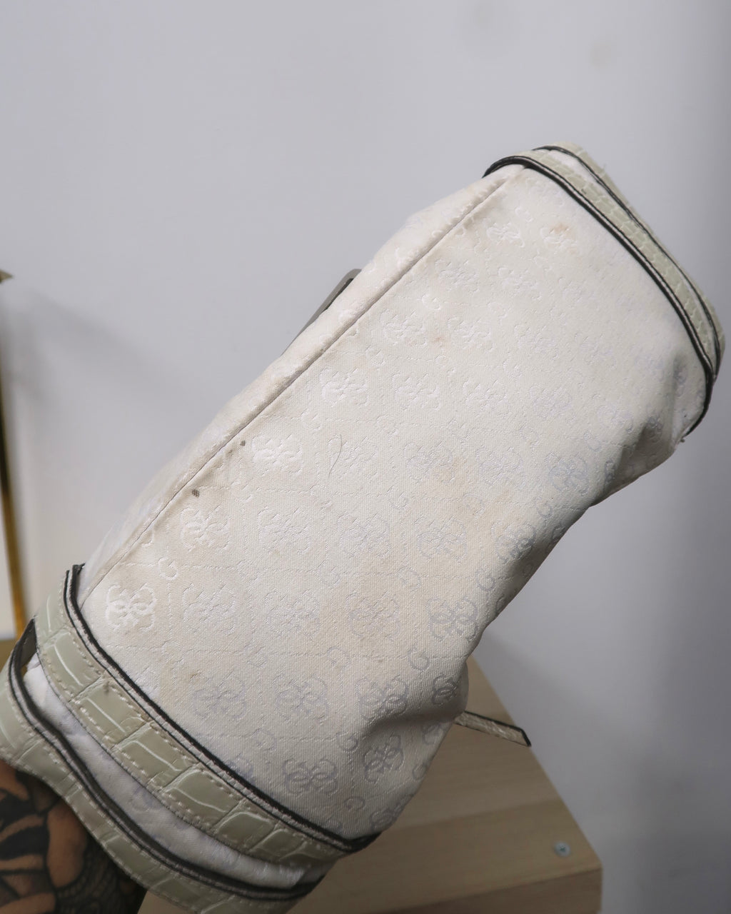 Guess Y2K shoulder bag
