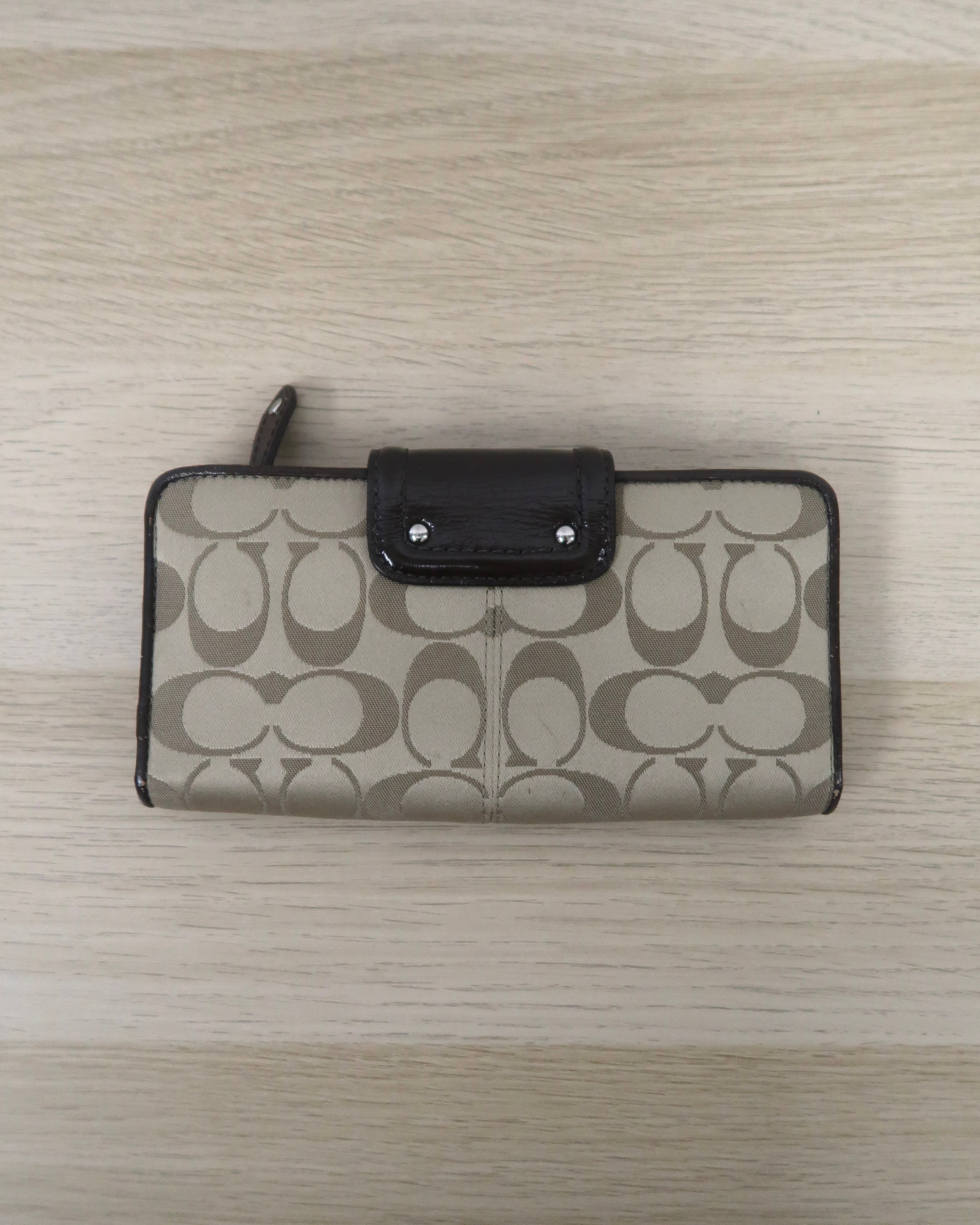 Coach Signiture C monogram long wallet