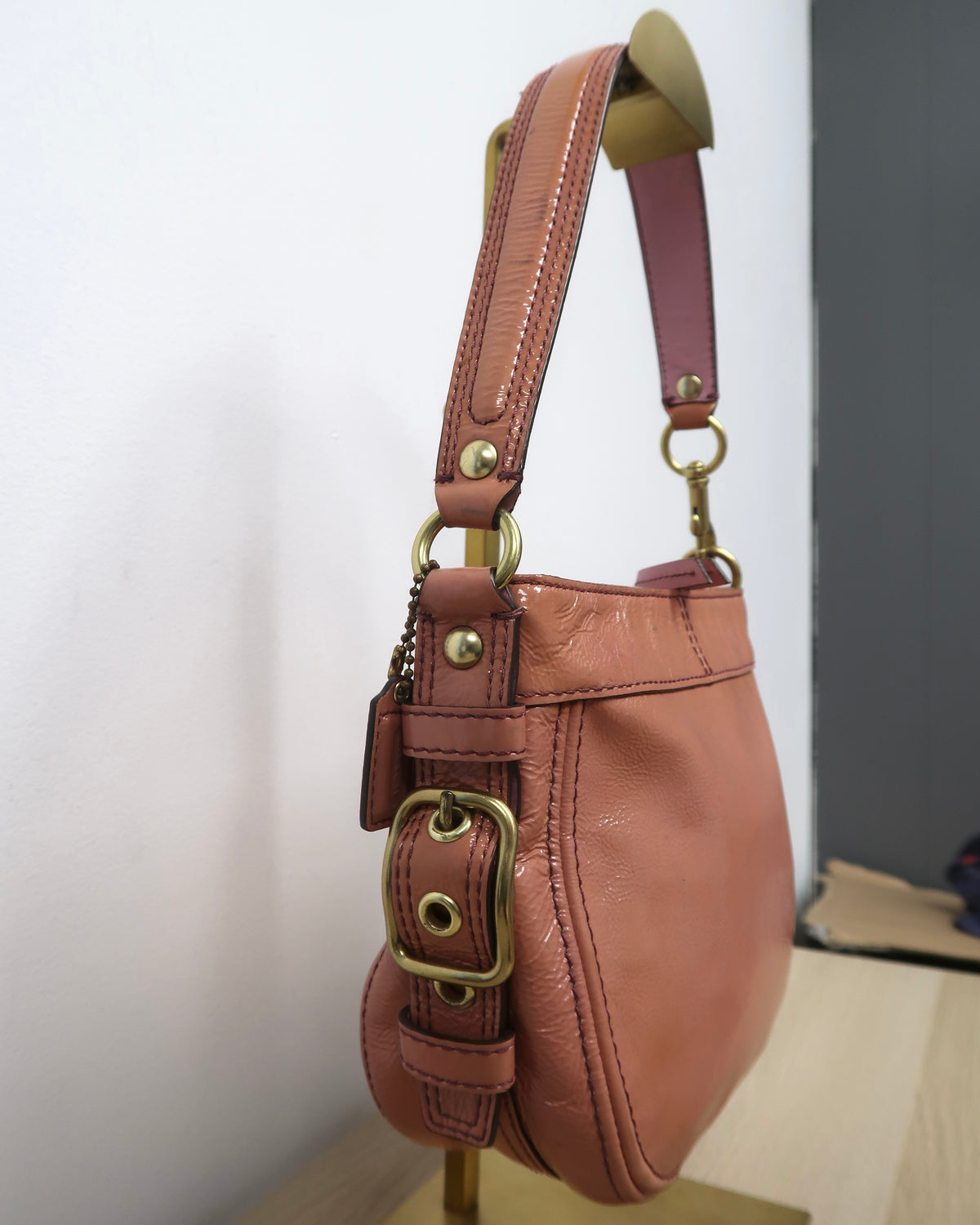 vintage pink leather Coach hobo shoulder bag