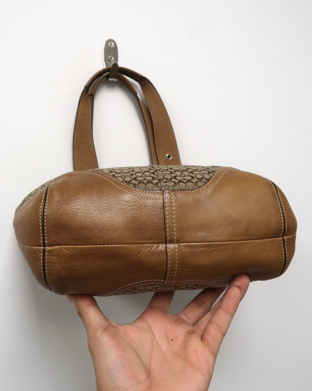 Coach Signature Penelope Carryall bag