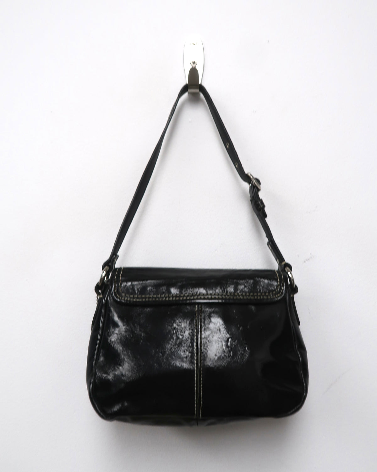 Vintage Coach black Patent Leather Flap Shoulder Bag