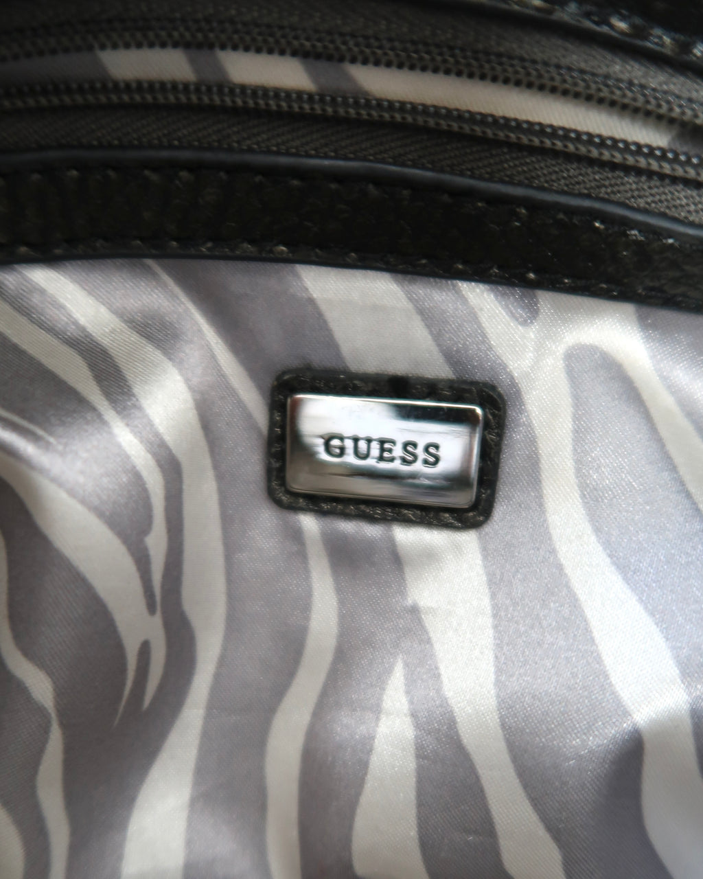 Y2K Guess Shoulder Bag