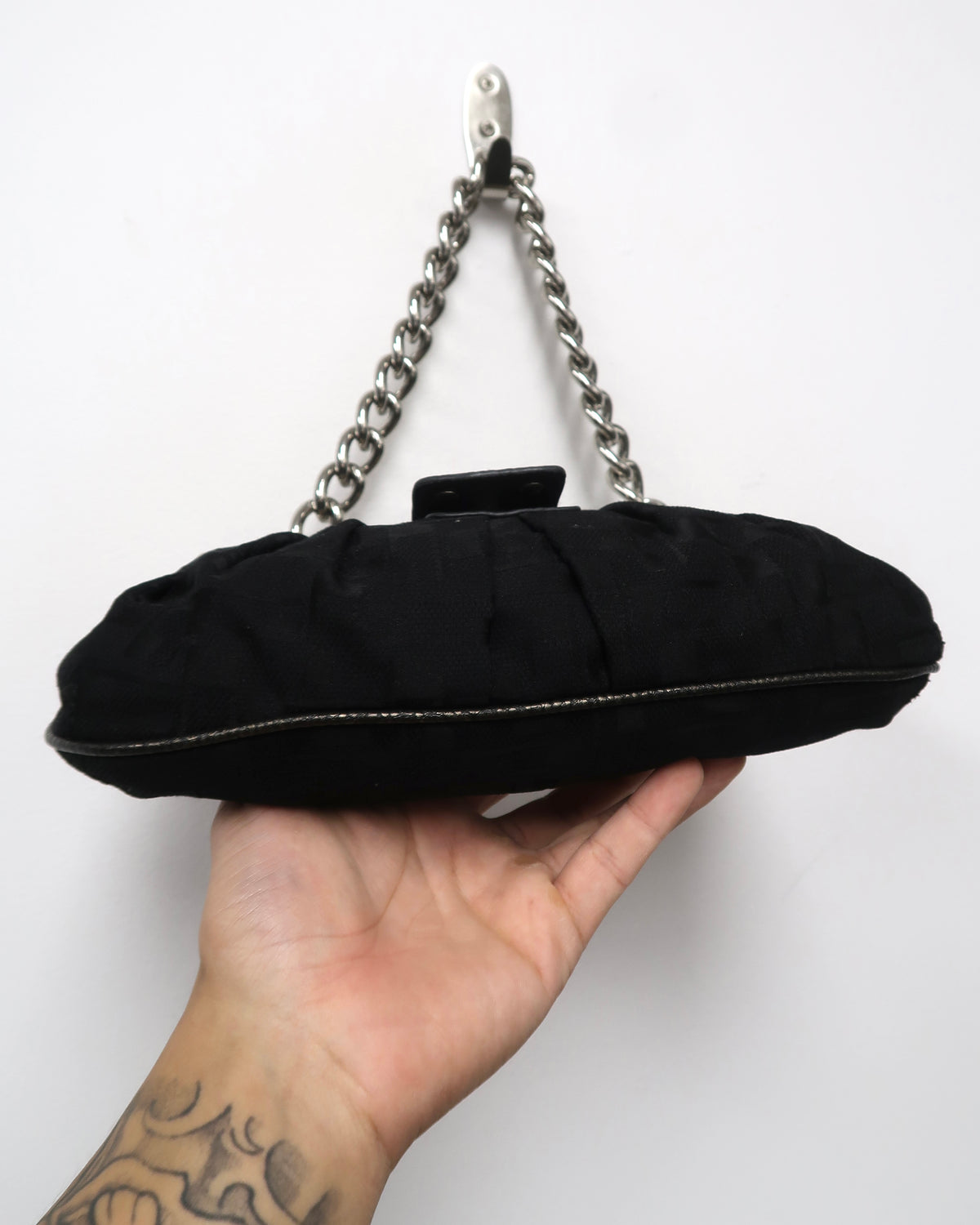 Y2K Guess Shoulder Bag