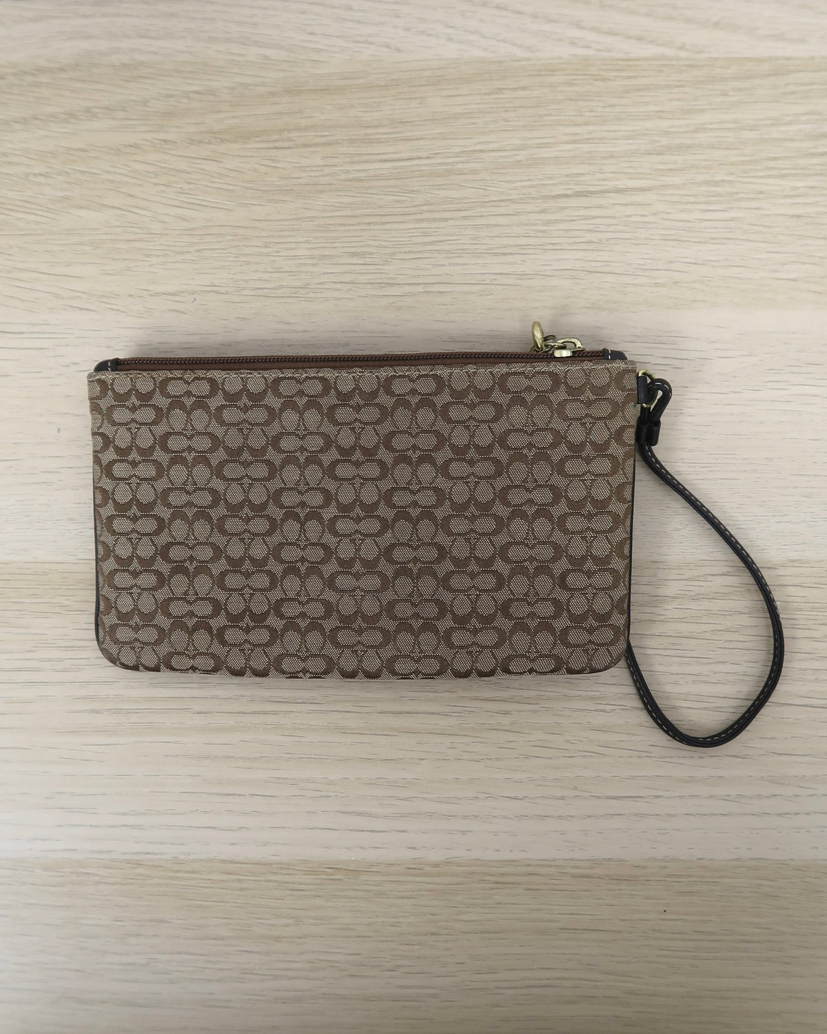 Vintage Coach Soho Signature C Canvas Buckle Wristlet
