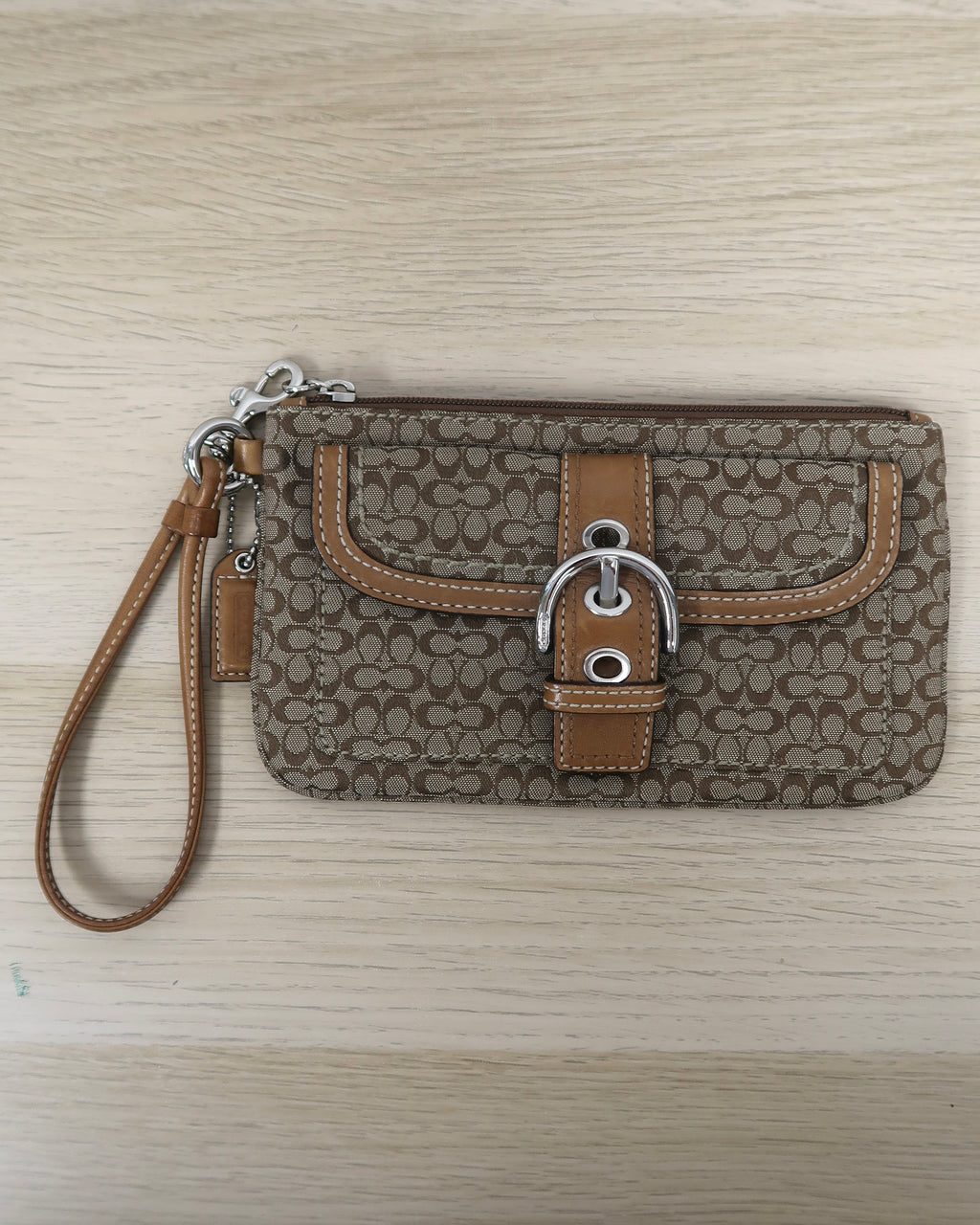Vintage Coach Soho Signature Wristlet