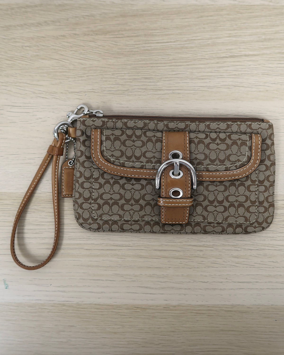 Vintage Coach Soho Signature Wristlet
