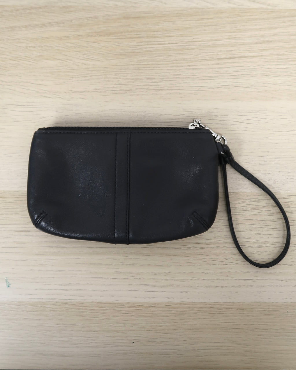Y2K Coach Soho black leather wristlet